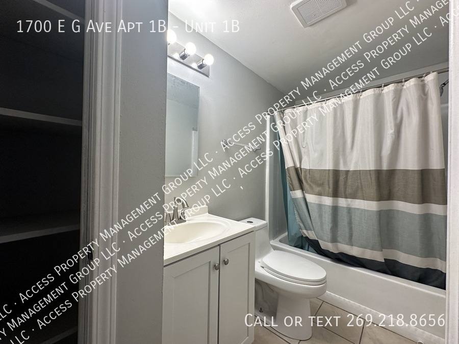 Apartment for rent at 1700 E G Ave #1B, Kalamazoo, MI 49004