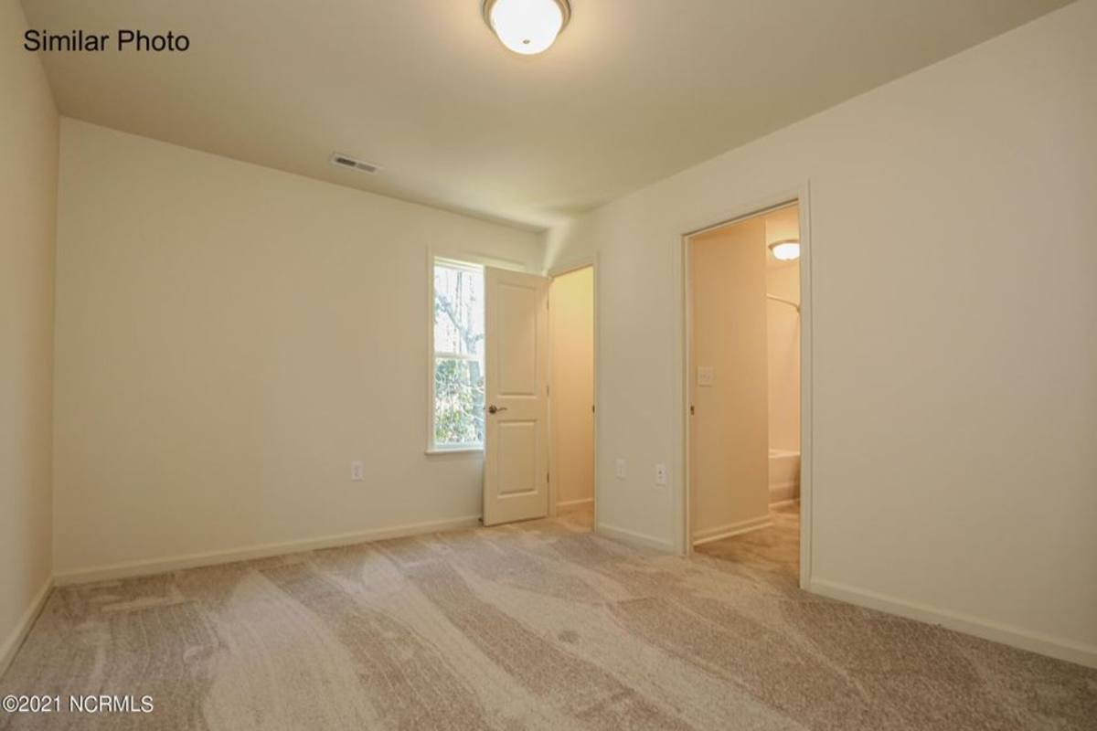Townhouse for rent at 457 Sullivan Loop Rd, Midway Park, NC 28544