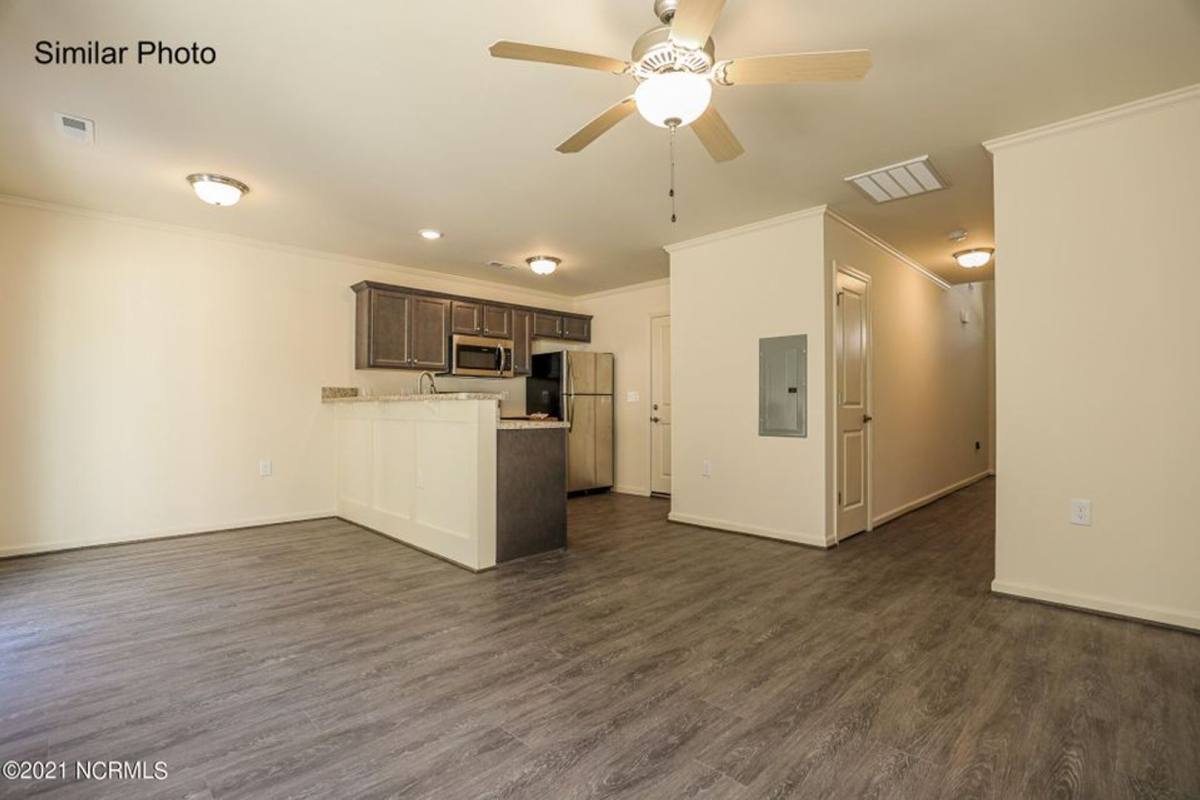 Townhouse for rent at 457 Sullivan Loop Rd, Midway Park, NC 28544