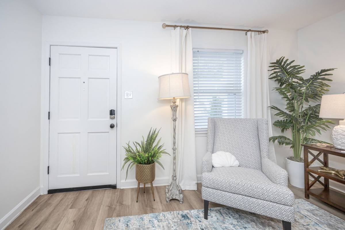 Condo for rent at 114 Ethel Circle, Ocean Springs, MS 39564