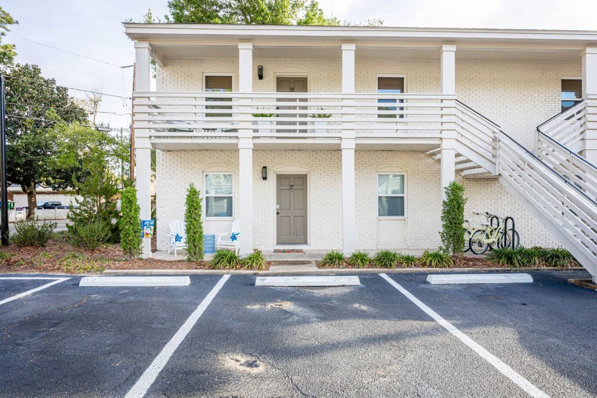 Condo for rent at 114 Ethel Circle, Ocean Springs, MS 39564