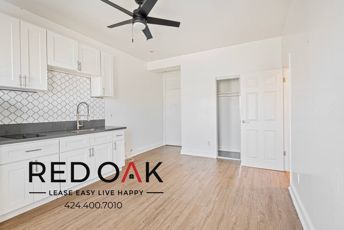 Condo for rent at 744 Beacon Ave #516, Los Angeles, CA 90017