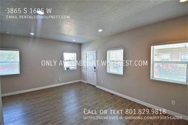 Townhouse for rent at 3865 S 1605 W, West Valley City, UT 84119