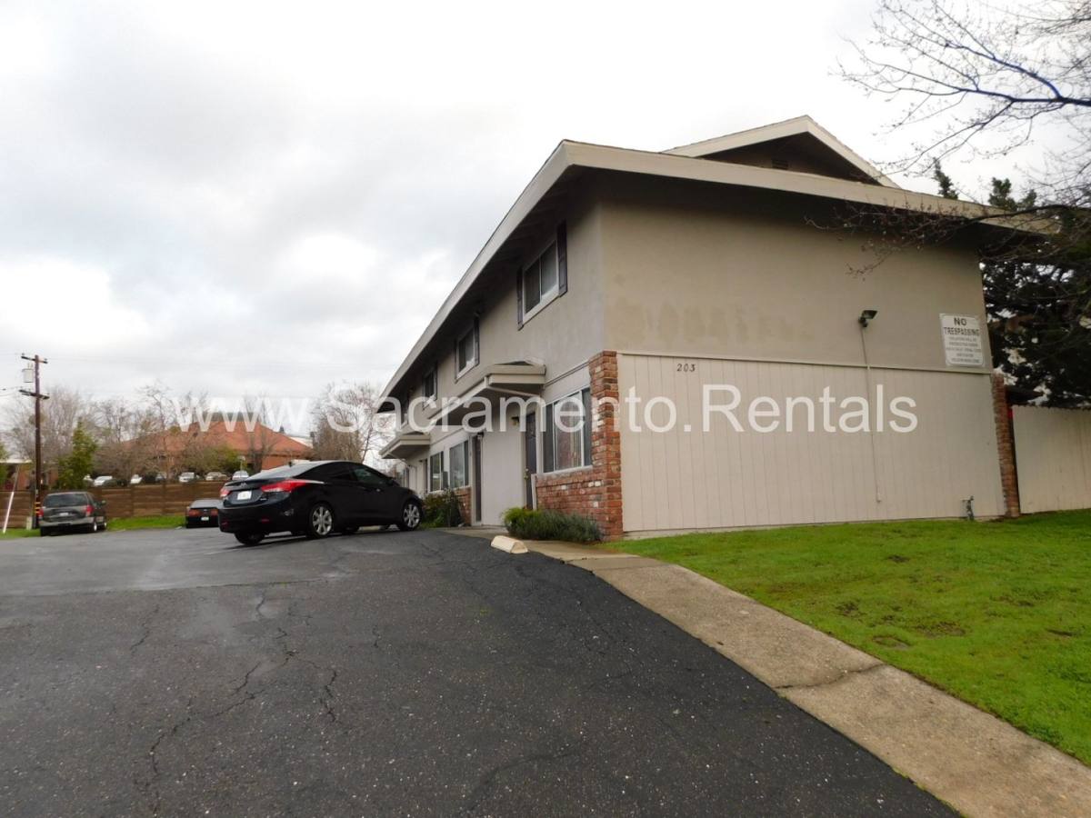 Apartment for rent at 203 Talisman Dr, Folsom, CA 95630