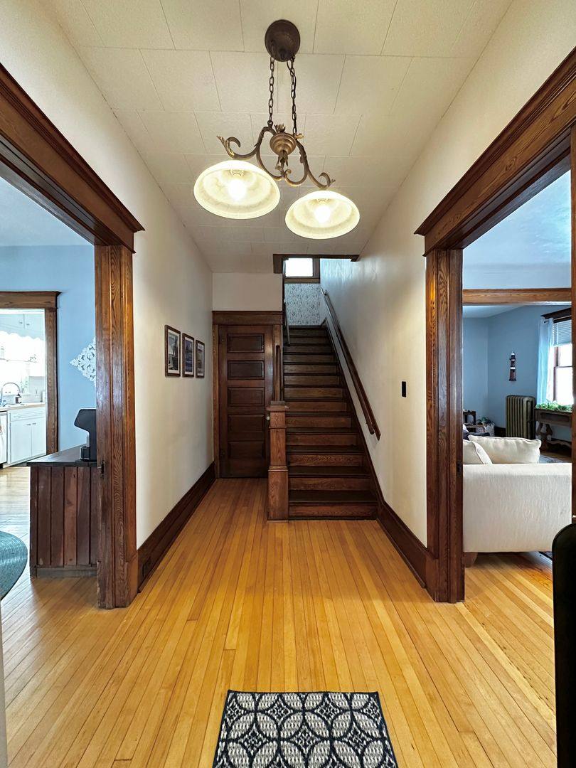 Apartment for rent at 610 Jefferson St, Sturgeon Bay, WI 54235