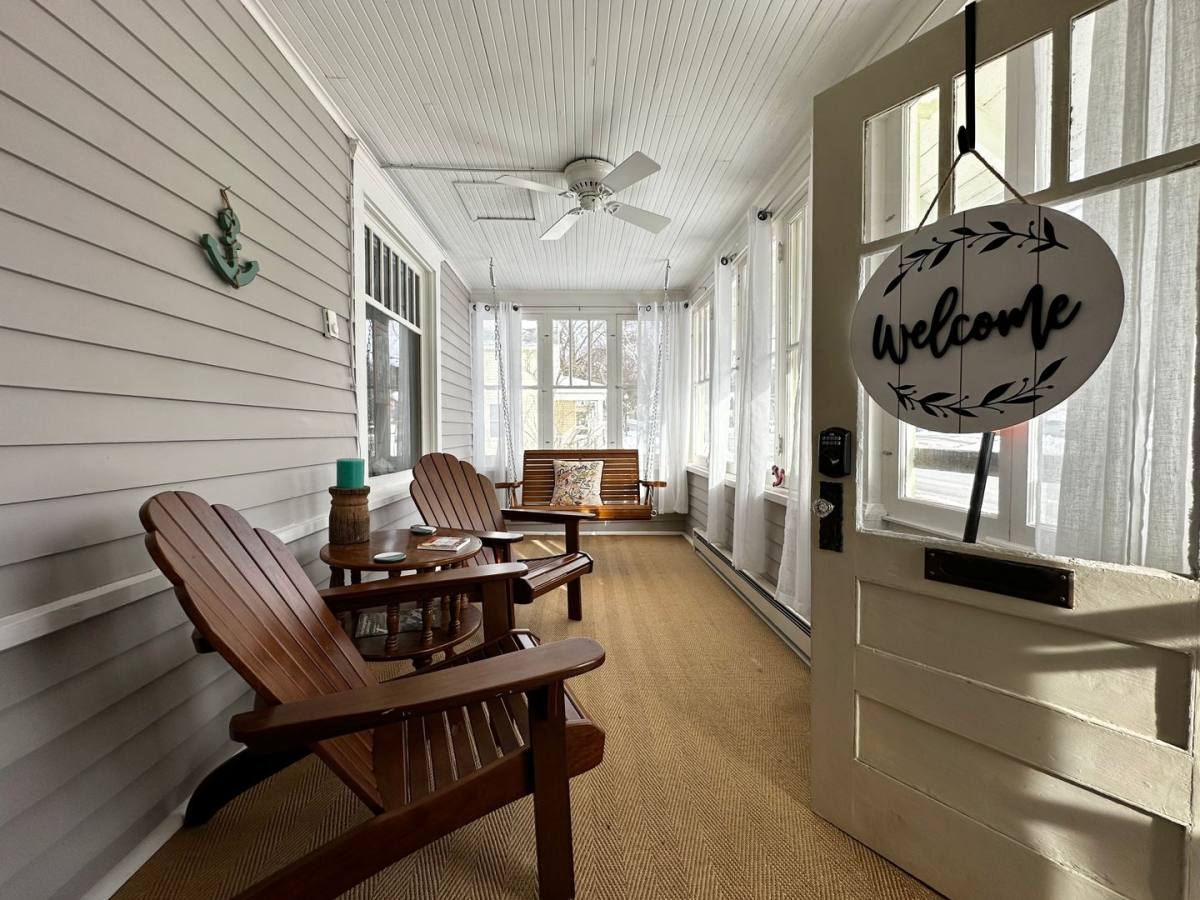 Apartment for rent at 610 Jefferson St, Sturgeon Bay, WI 54235