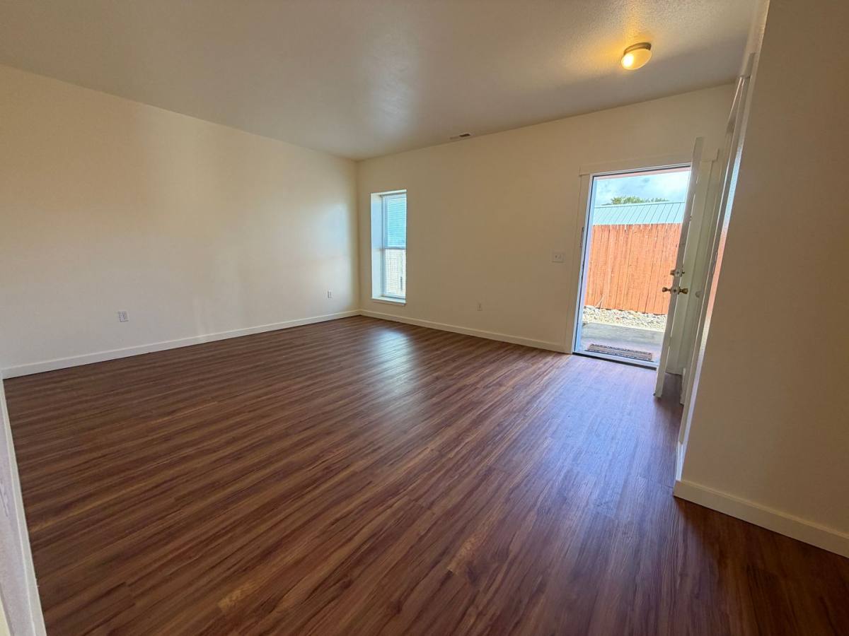 145 SE Mayberry Ave, Corvallis, OR 97333 - House for Rent - Image 8
