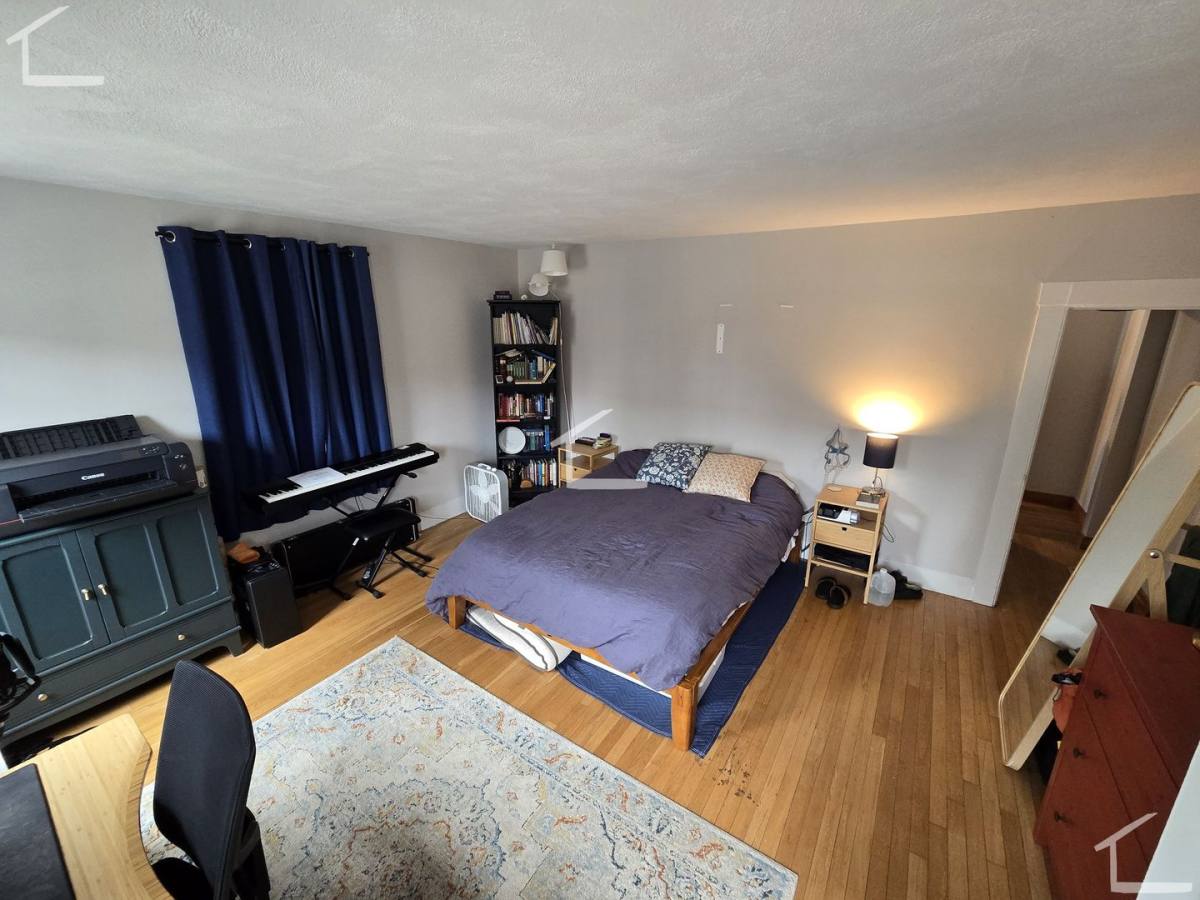 House for rent at 101 Summer St #3, Watertown, MA 02472