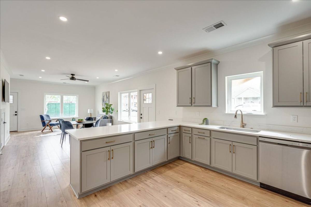 Apartment for rent at 2519 E 12th, Chattanooga, TN 37404