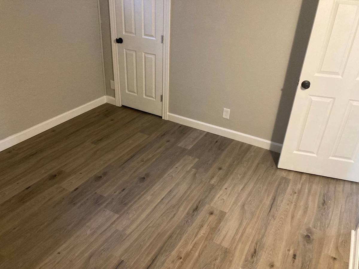 Apartment for rent at 102 Golden Rule Rd, Lake Ozark, MO 65049