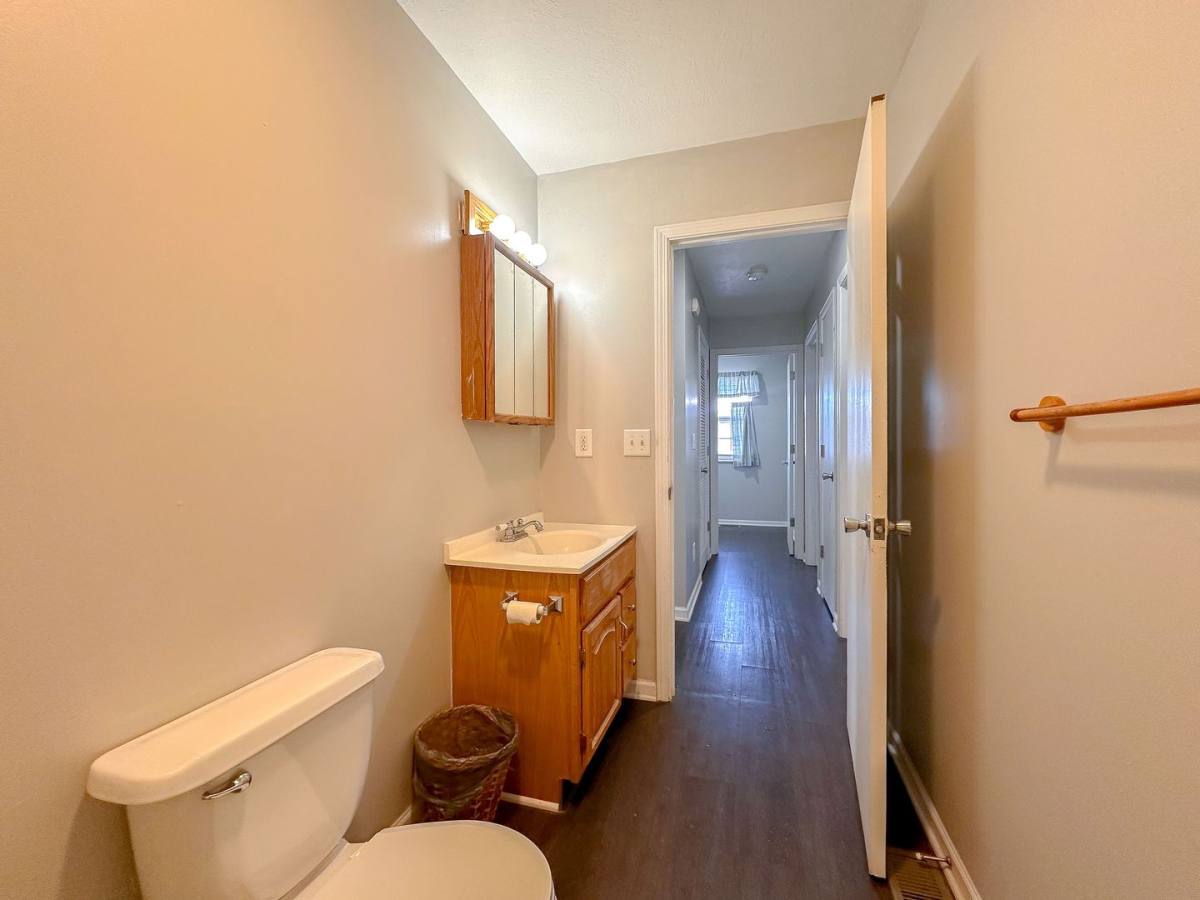 House for rent at 1326 S Elizabeth St, Kokomo, IN 46902