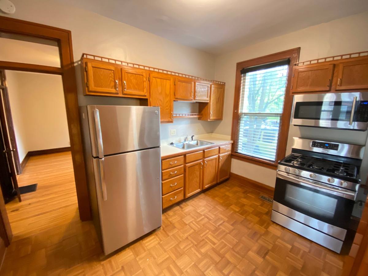 Apartment for rent at 929 S 3rd St, Columbus, OH 43206