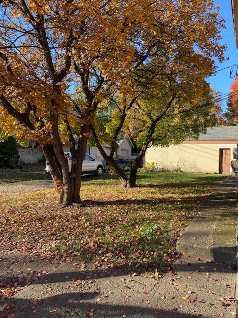 Apartment for rent at 929 S 3rd St, Columbus, OH 43206