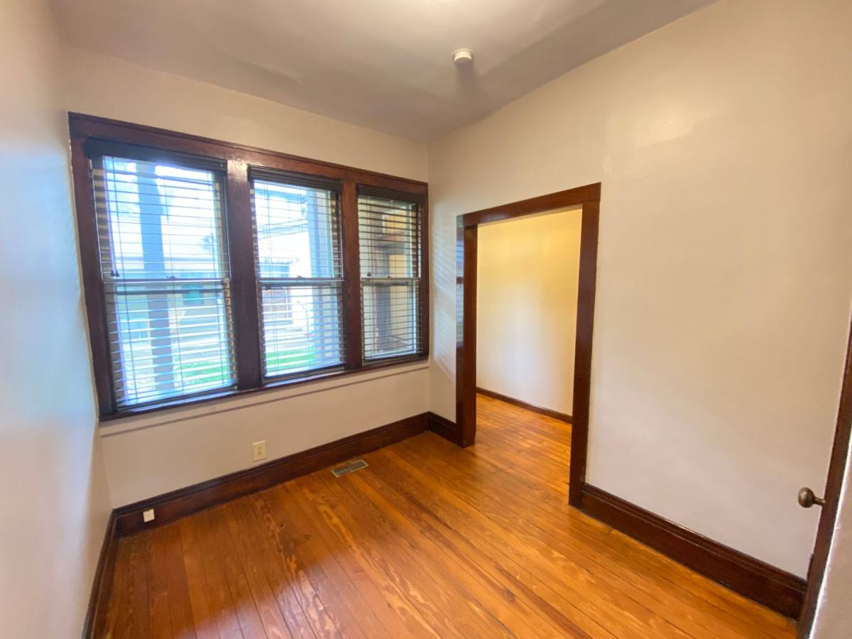 Apartment for rent at 929 S 3rd St, Columbus, OH 43206