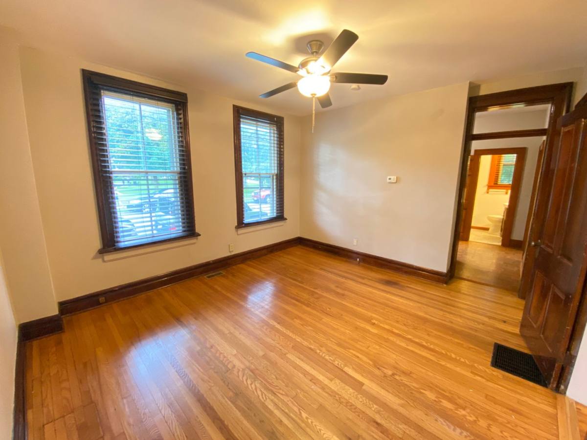 Apartment for rent at 929 S 3rd St, Columbus, OH 43206