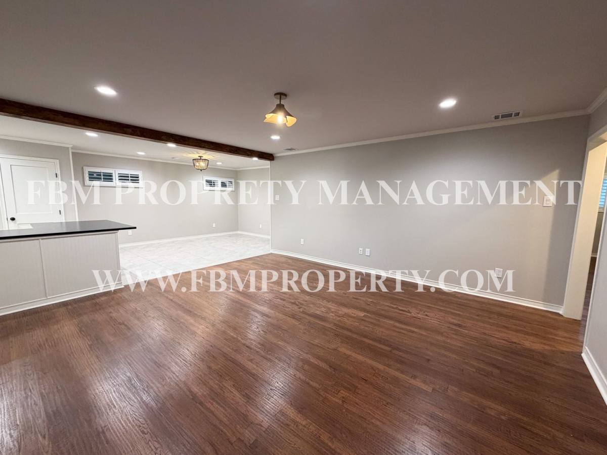House for rent at 113 Monticello Dr, Waxahachie, TX 75165