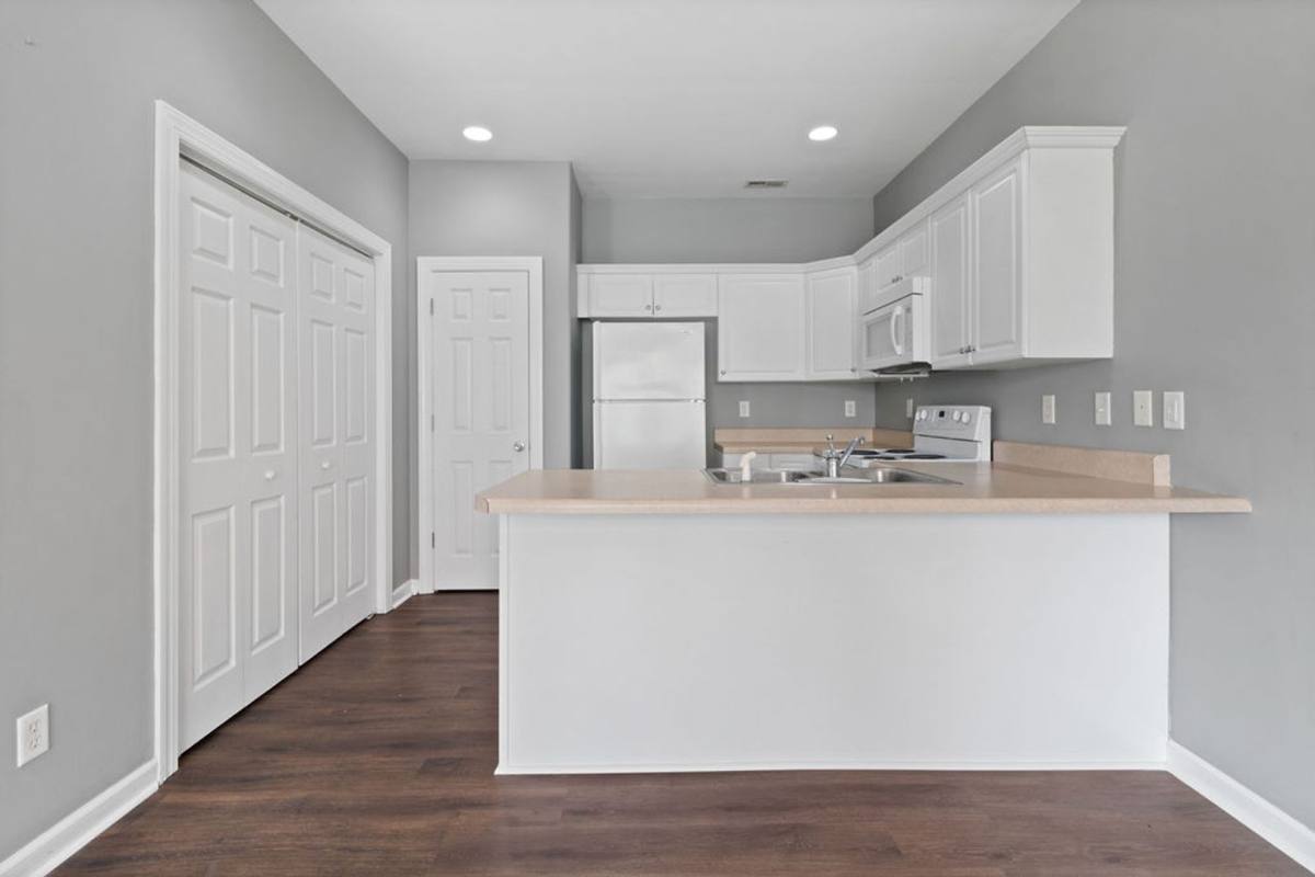 Apartment for rent at 211 213 Lloyd St, Holly Ridge, NC 28445