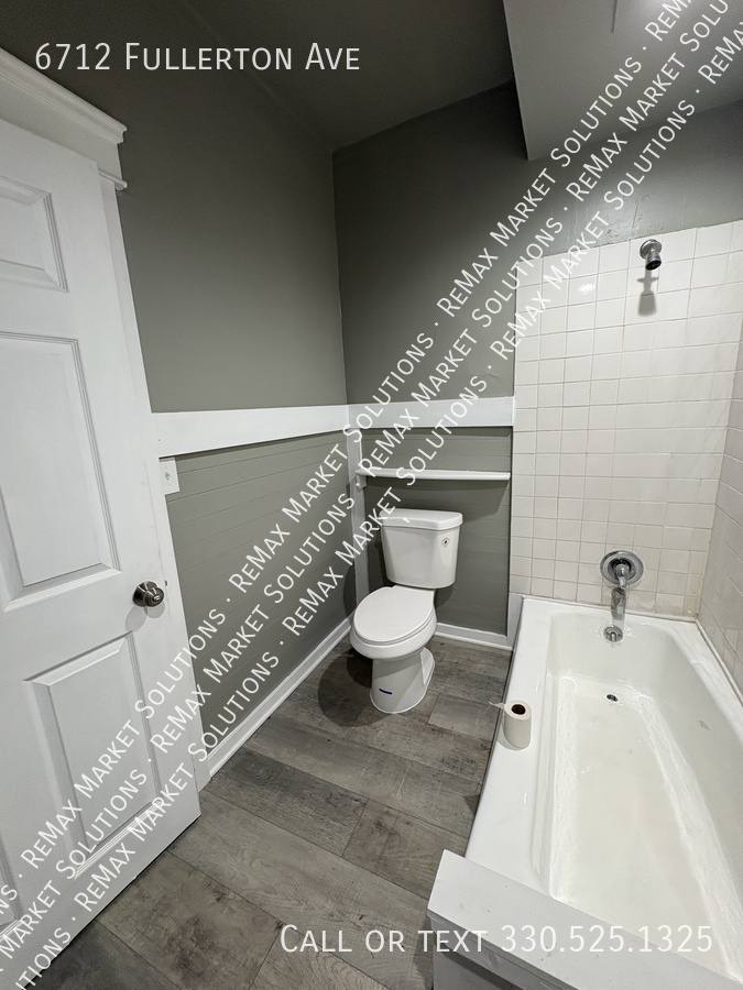 Apartment for rent at 6712 Fullerton Ave, Cleveland, OH 44105