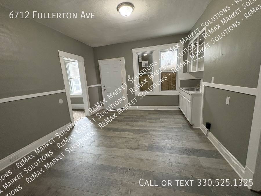 Apartment for rent at 6712 Fullerton Ave, Cleveland, OH 44105