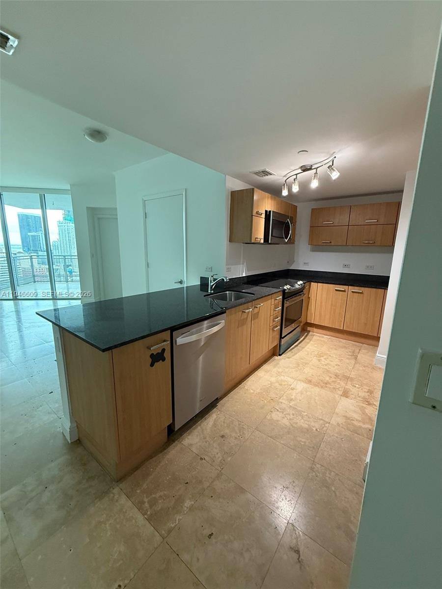 Apartment for rent at 350 S Miami Ave #2603, Miami, FL 33130