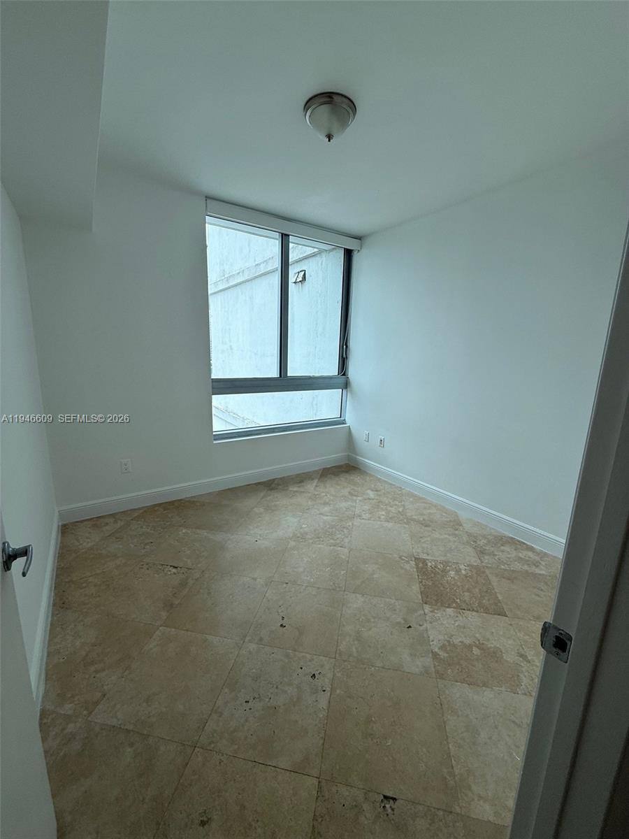 Apartment for rent at 350 S Miami Ave #2603, Miami, FL 33130