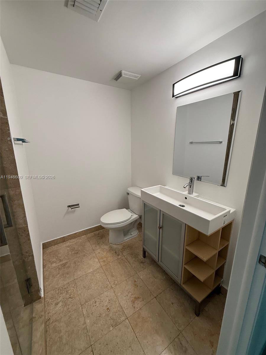 Apartment for rent at 350 S Miami Ave #2603, Miami, FL 33130