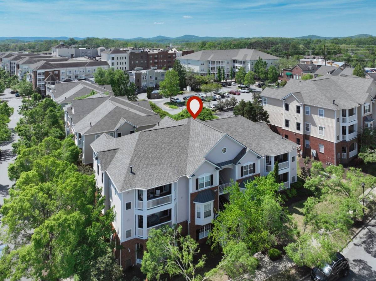 Condo for rent at 7003 Lenox Village Dr, Nashville, TN 37211