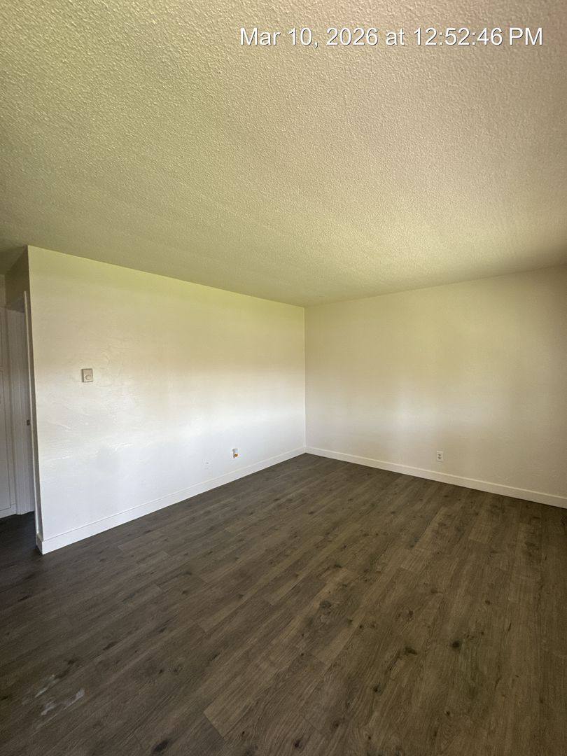 Apartment for rent at 340-352 S Blackstone St, Tulare, CA 93274