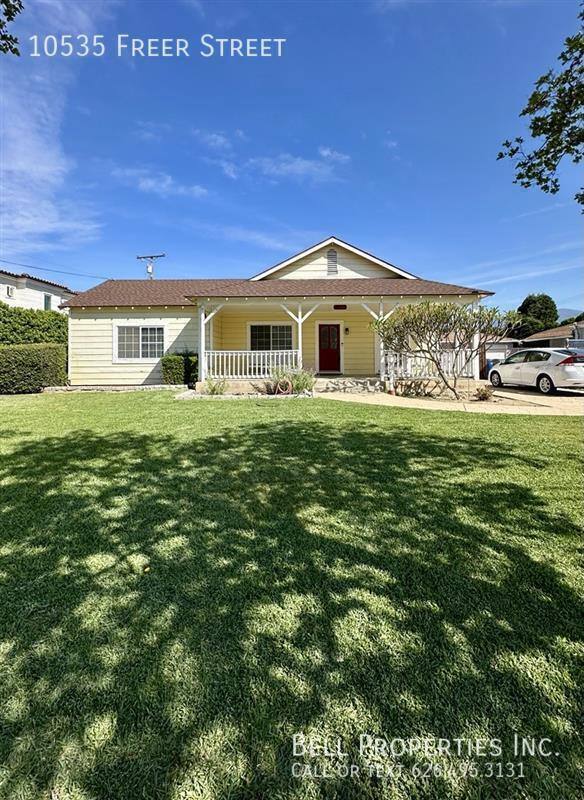House for rent at 10535 Freer St, Temple City, CA 91780