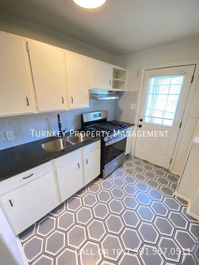 Apartment for rent at 623 Sherman St, Little Rock, AR 72202