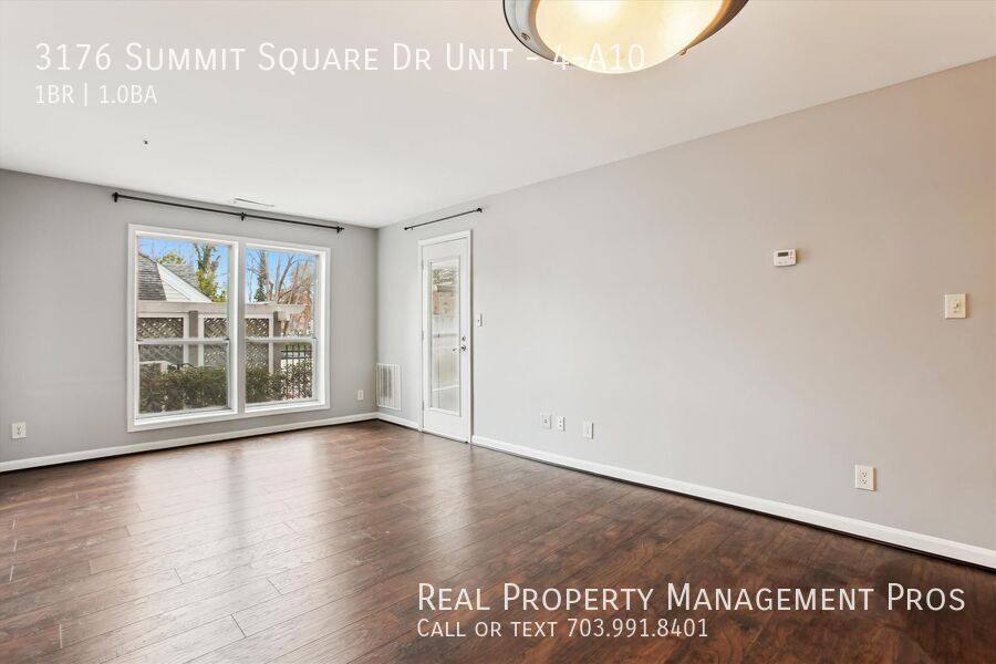 Condo for rent at 3176 Summit Square Dr #4-A10, Oakton, VA 22124