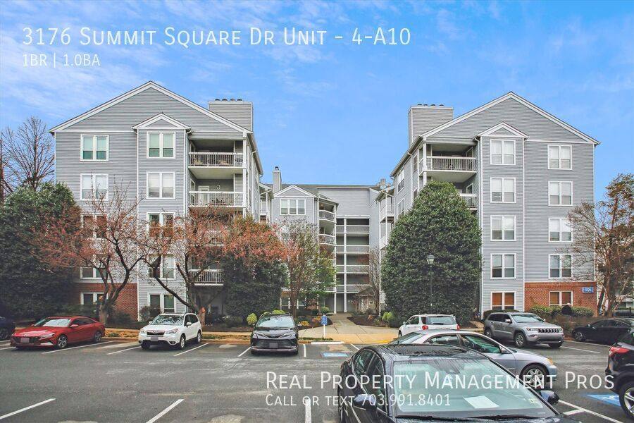 Condo for rent at 3176 Summit Square Dr #4-A10, Oakton, VA 22124