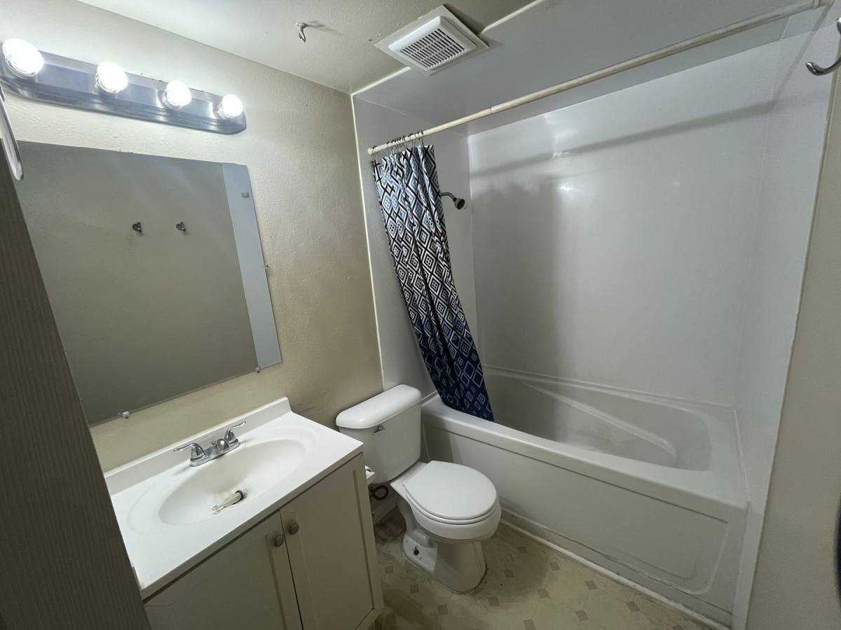 Apartment for rent at 4168 W 3280 S, West Valley City, UT 84120