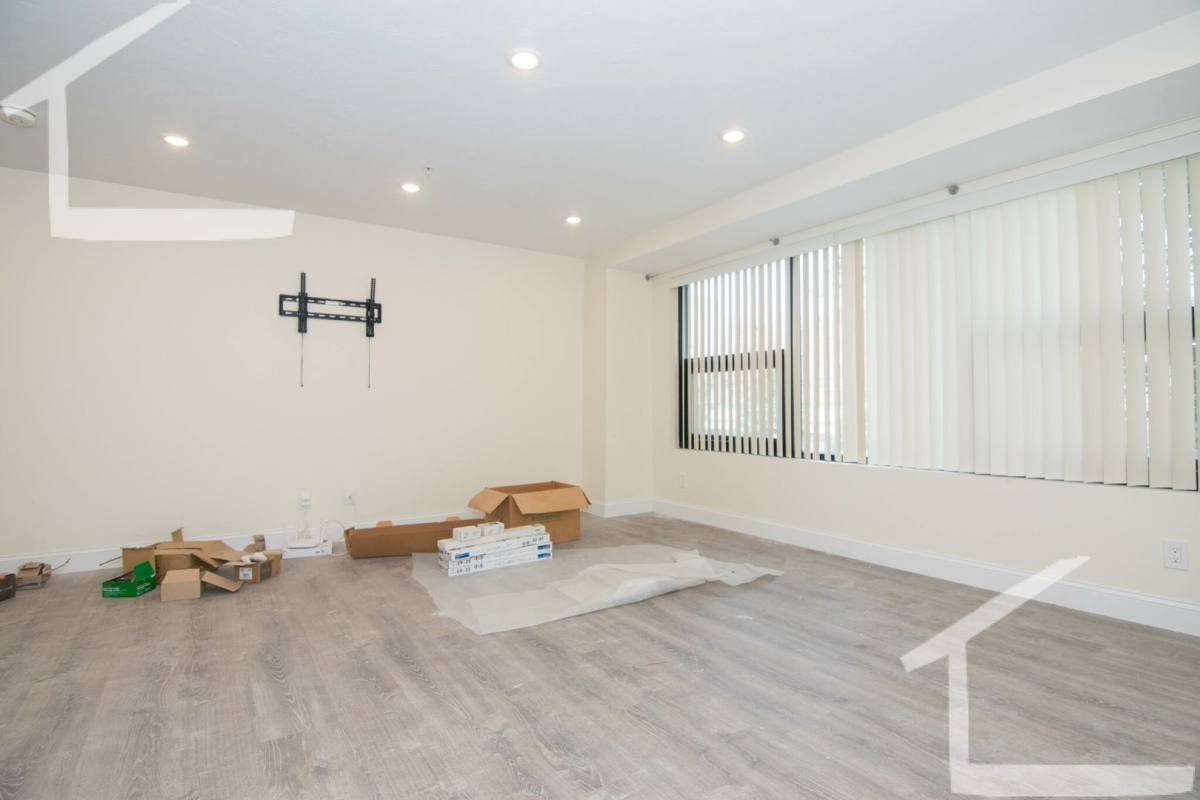 Apartment for rent at 1028 Commonwealth Ave #206E, Brookline, MA 02446