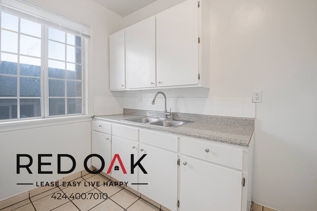 Condo for rent at 236 S Coronado St #308, Los Angeles, CA 90057