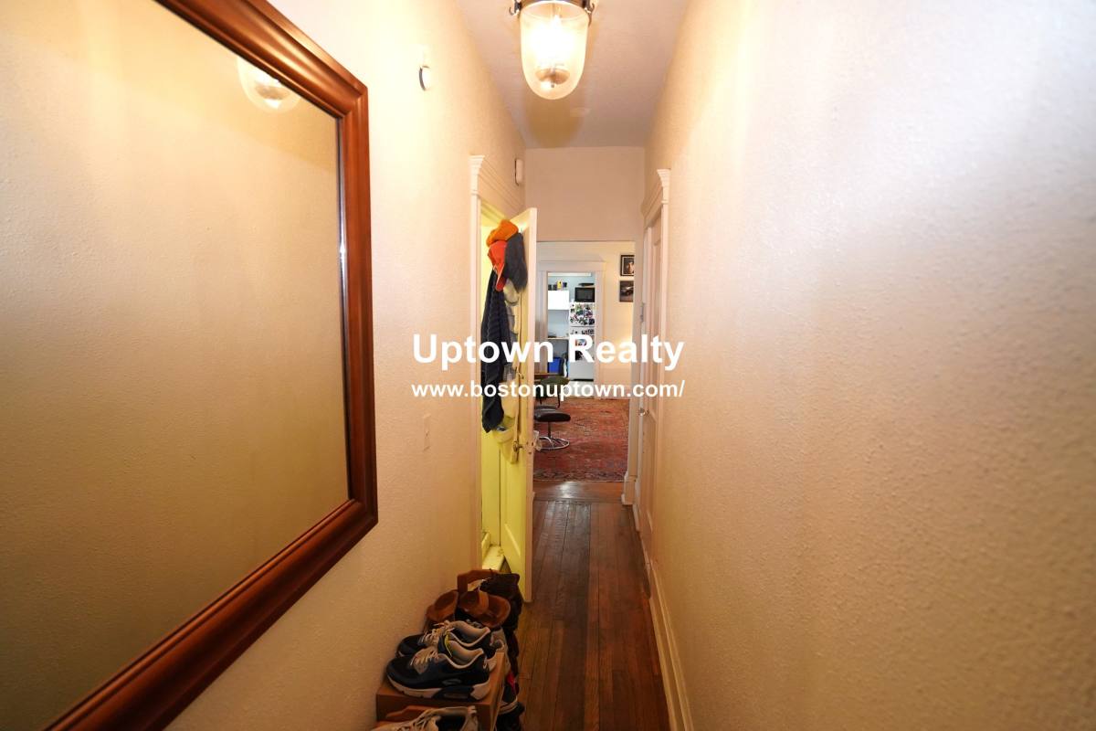 Apartment for rent at 1872 Commonwealth #7, Brighton, MA 02135