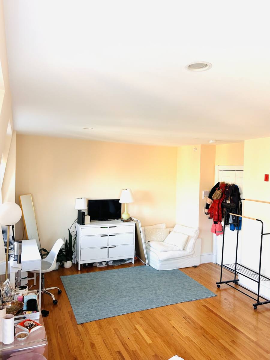 Apartment for rent at 105 Pinckney St #7, Boston, MA 02114