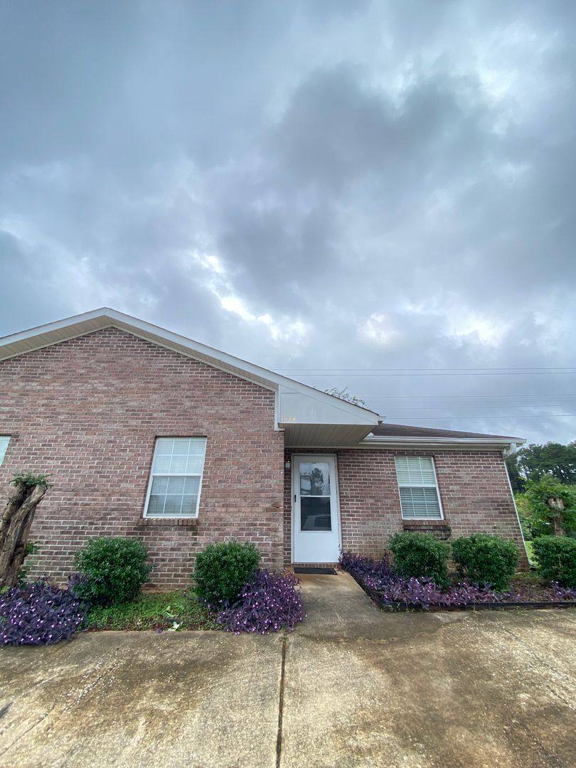 House for rent at 1944 Rick Dr, Auburn, AL 36830