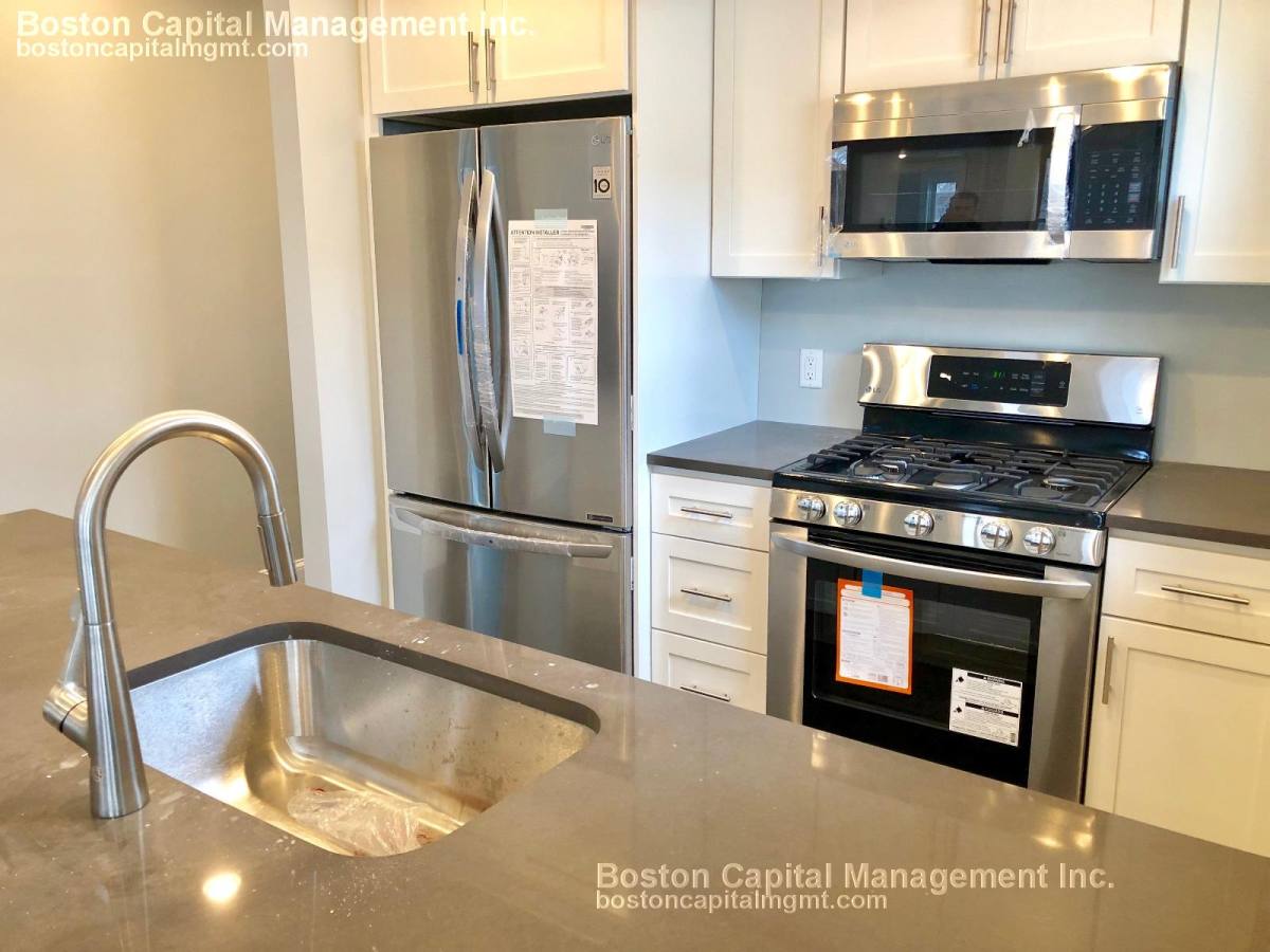 House for rent at 93 Grant St #3, Somerville, MA 02145