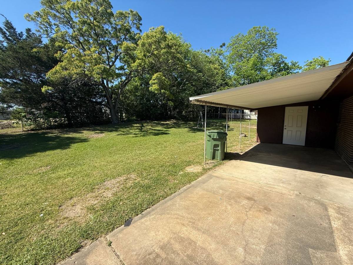 House for rent at 5190 Greensboro Dr, Montgomery, AL 36108