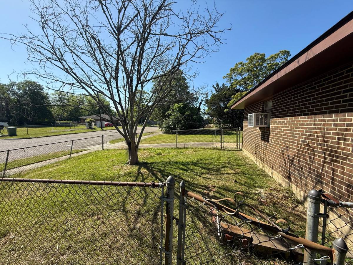 House for rent at 5190 Greensboro Dr, Montgomery, AL 36108
