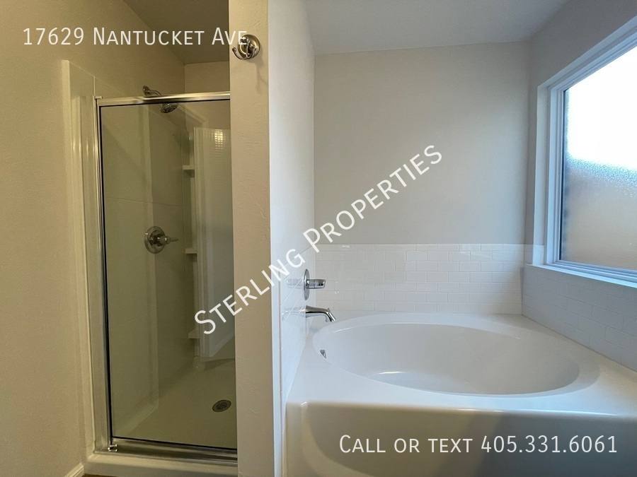 House for rent at 17629 Nantucket Ave, Edmond, OK 73012