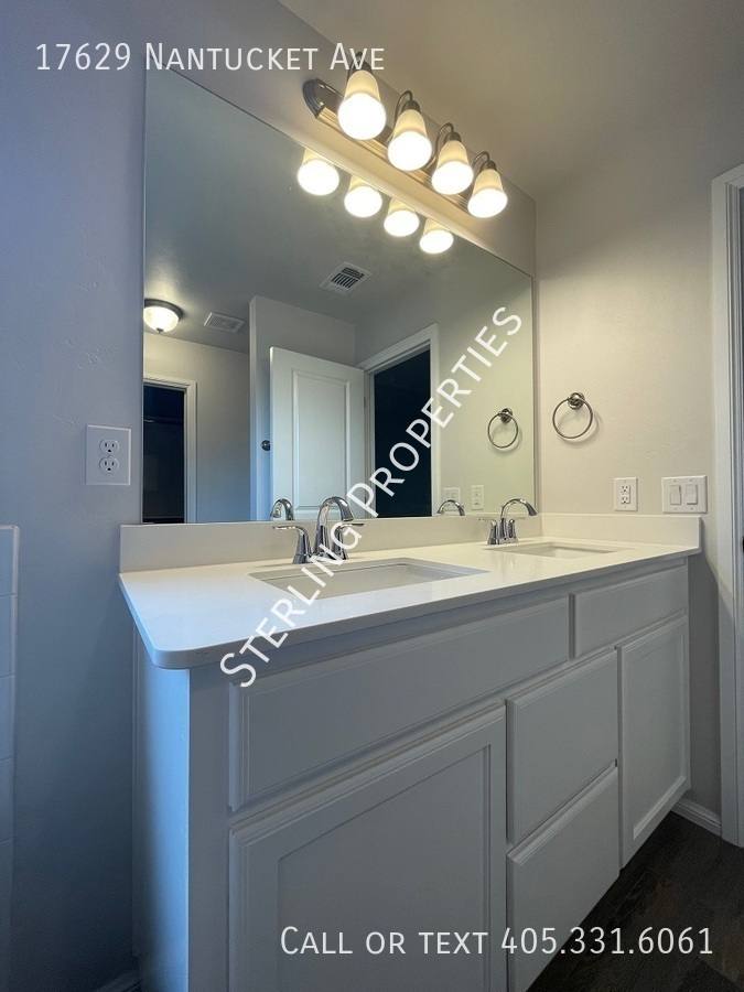 House for rent at 17629 Nantucket Ave, Edmond, OK 73012