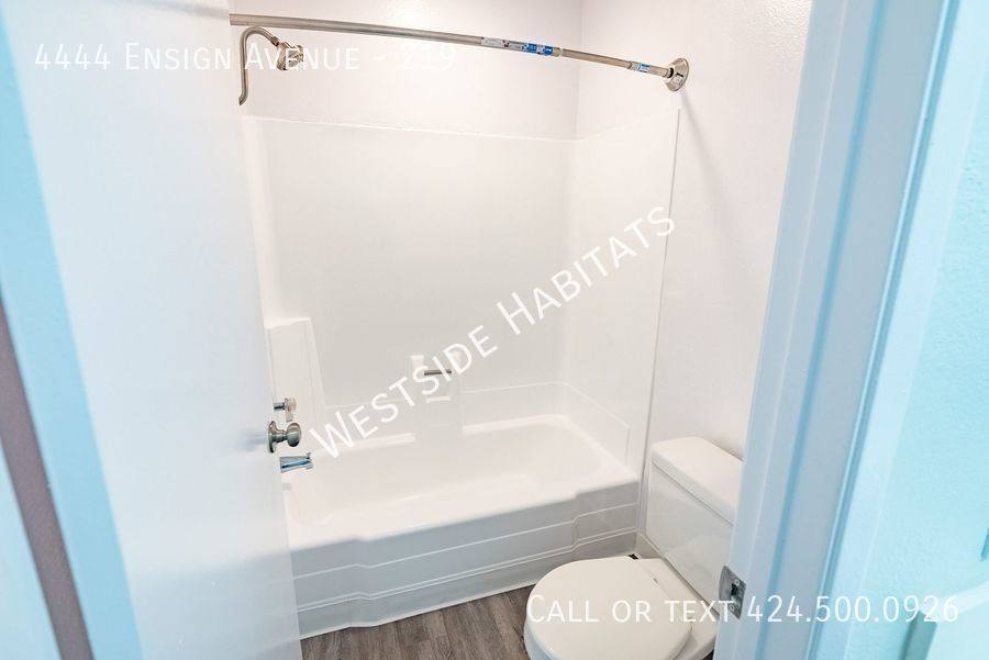 Apartment for rent at 4444 Ensign Ave #219, North Hollywood, CA 91602