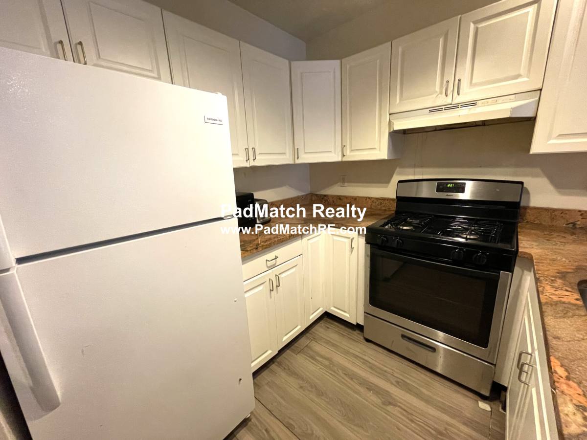 Apartment for rent at 322 Saint Paul St #2, Brookline, MA 02446