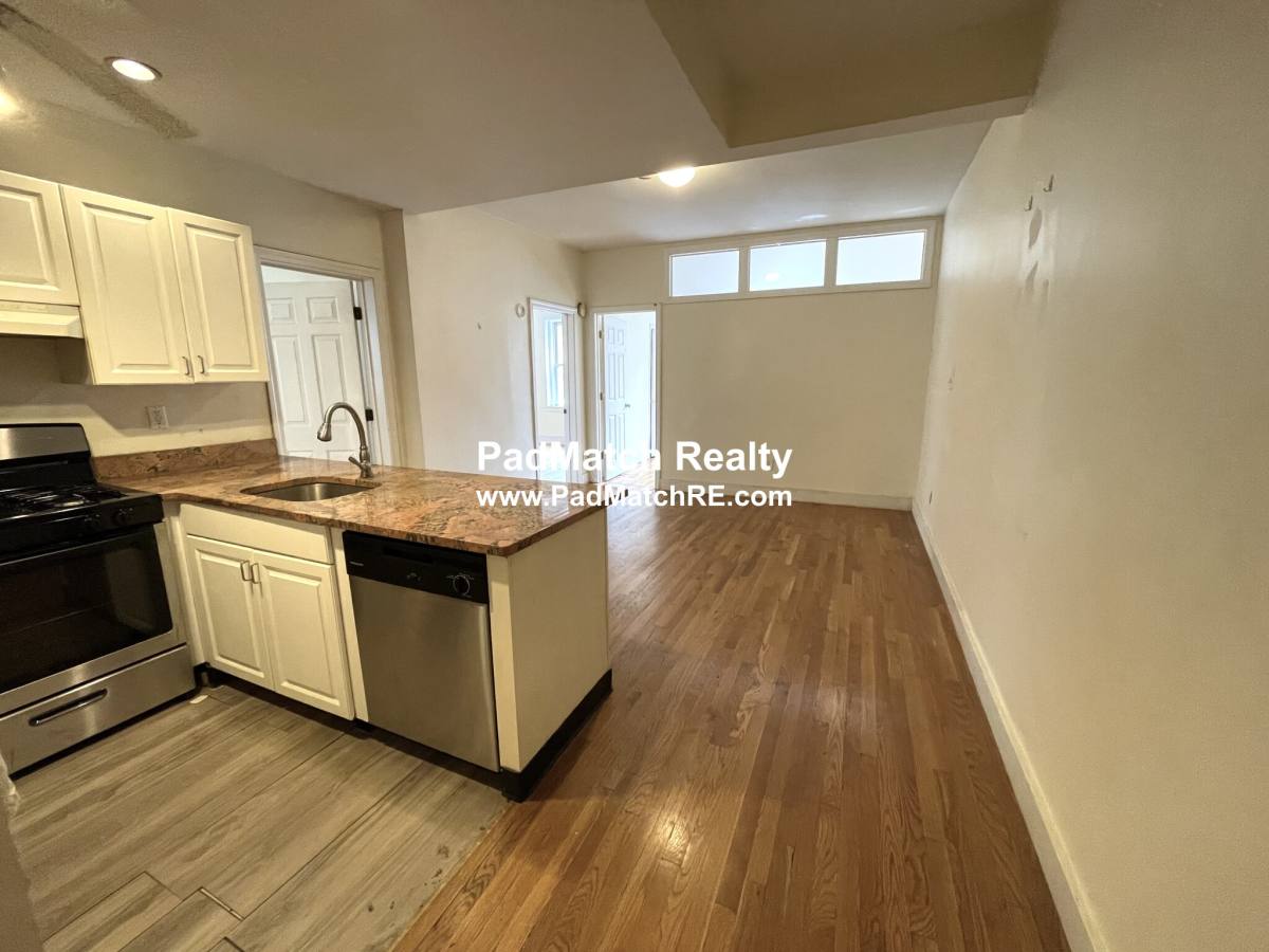 Apartment for rent at 322 Saint Paul St #2, Brookline, MA 02446