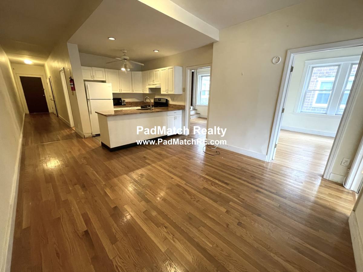 Apartment for rent at 322 Saint Paul St #2, Brookline, MA 02446