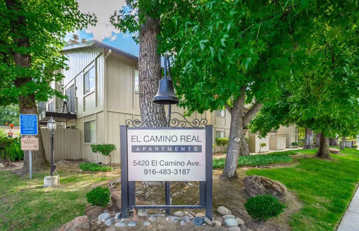 Apartment for rent at 5420 El Camino Ave, Carmichael, CA 95608