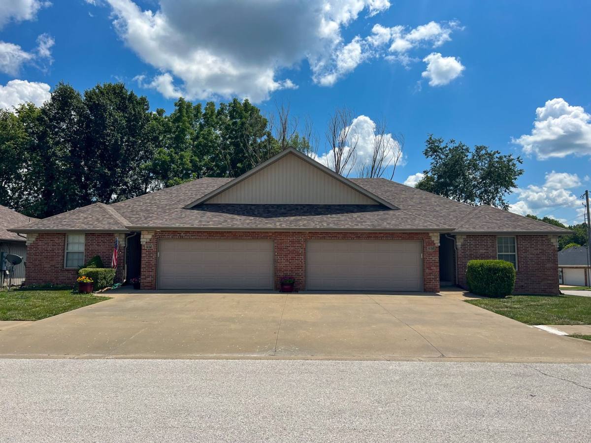 Townhouse for rent at 2944 W Swallow St, Springfield, MO 65810