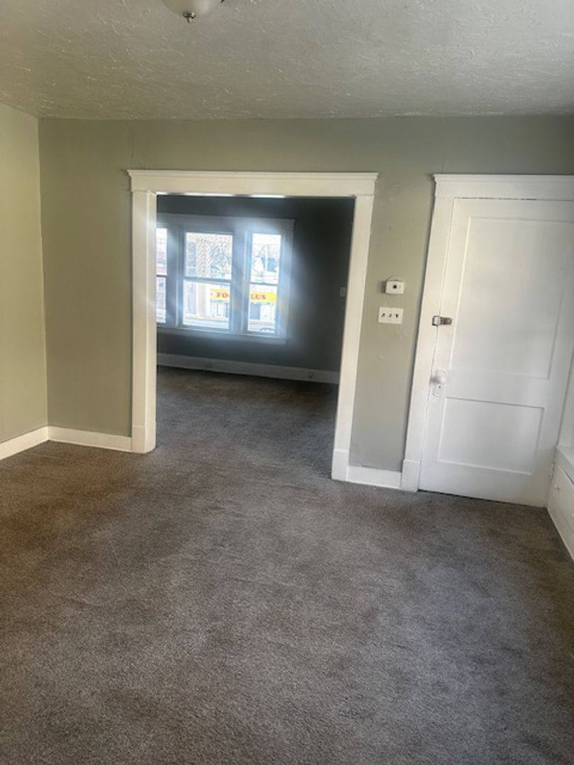 Apartment for rent at 14761 Coit, Cleveland, OH 44110